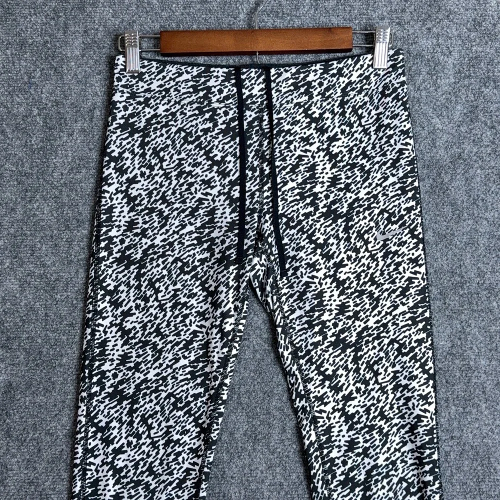 Nike Dri-Fit Leggings Women's Small Black White Abstract Graphic Pattern Gym